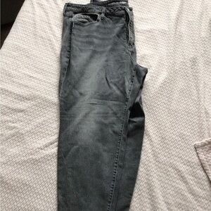 Old Navy Gray Straight Jeans Classic Style High Rise 22 Plus Size Ankle Jeans